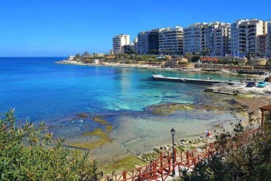 Modern Family Holiday Retreat In Gzira 슬리에마 외부 사진