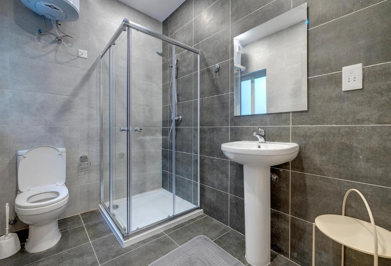 Modern Family Holiday Retreat In Gzira 슬리에마 외부 사진