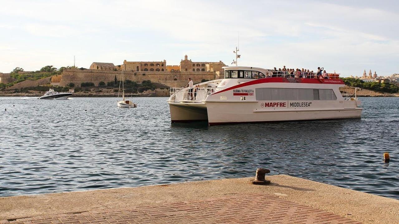 Modern Family Holiday Retreat In Gzira 슬리에마 외부 사진